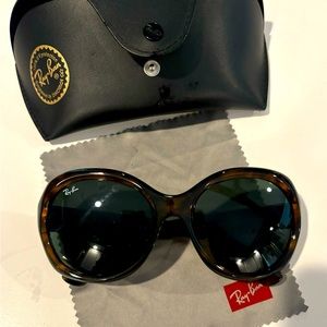 Ray Bans women’s